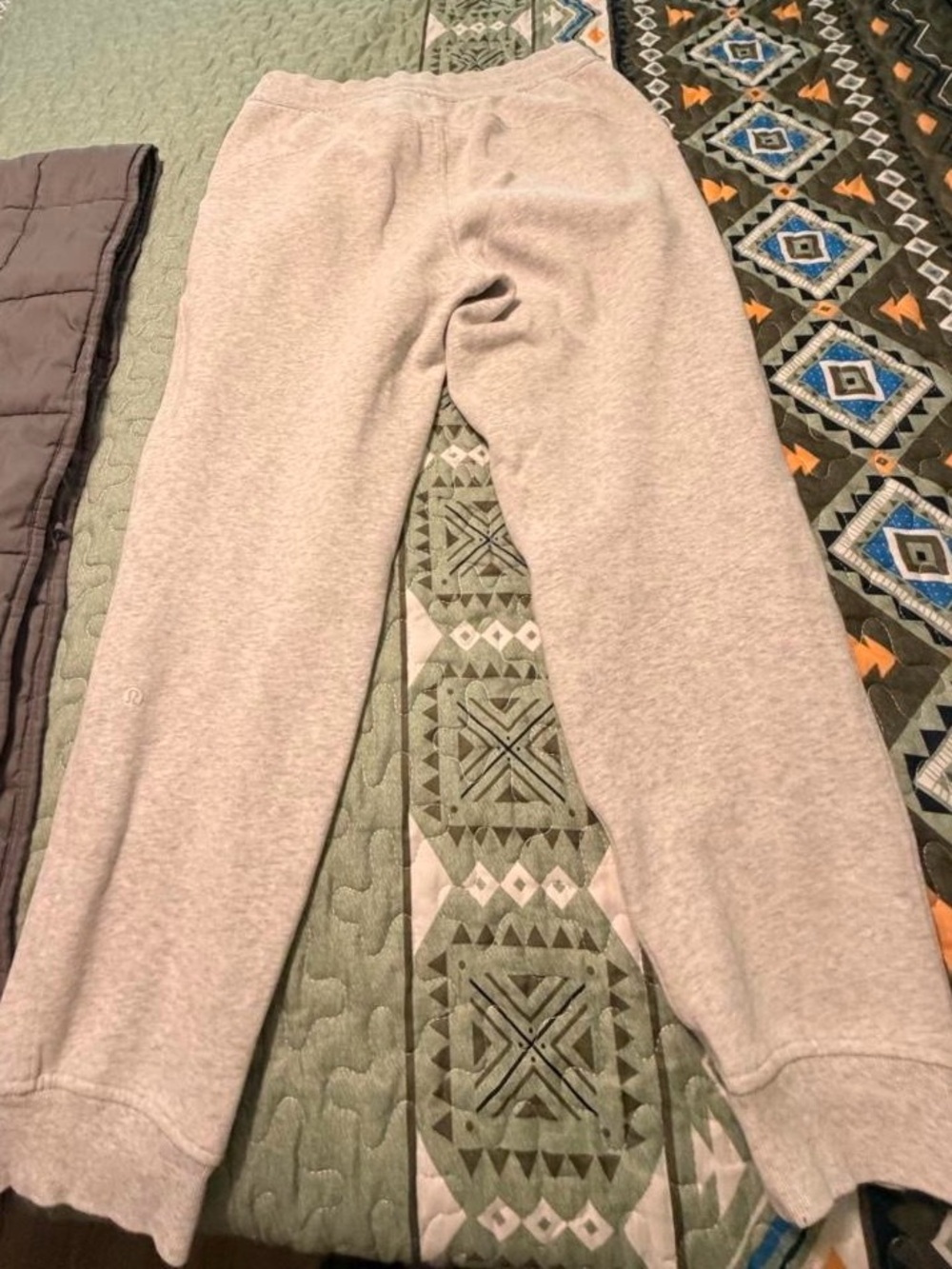 lululemon athletica Women's Light Beige Cozy Drawstring Sweatpants - Picture 2 of 4
